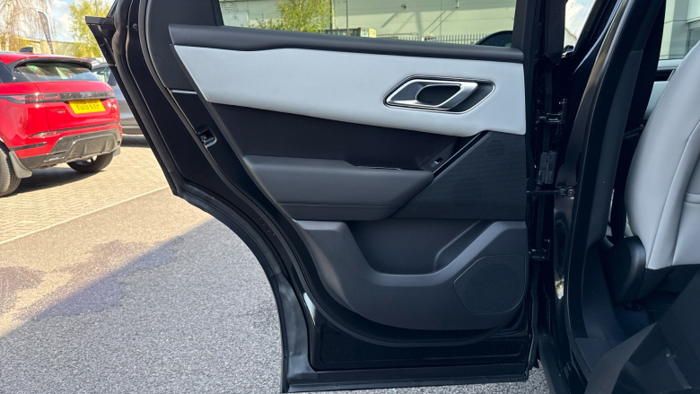 Land Rover Range Rover Velar 2.0 P400e Dynamic SE 5dr Auto Estate